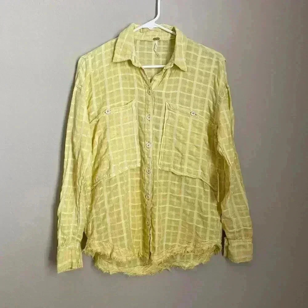 Free People Loveland Solid Button Down Size‎ XS - Picture 2 of 6